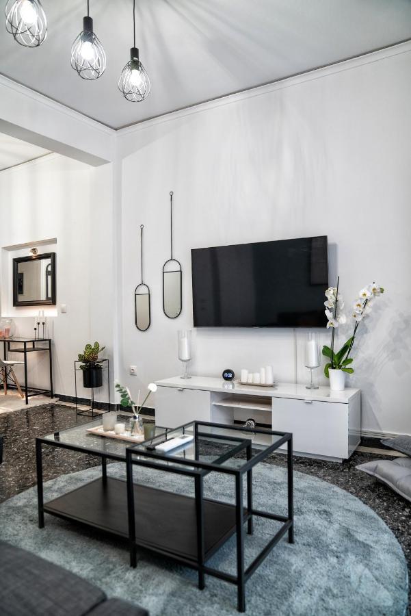 Lux Apartment Near Acropolis! In The Heart Of أثينا المظهر الخارجي الصورة