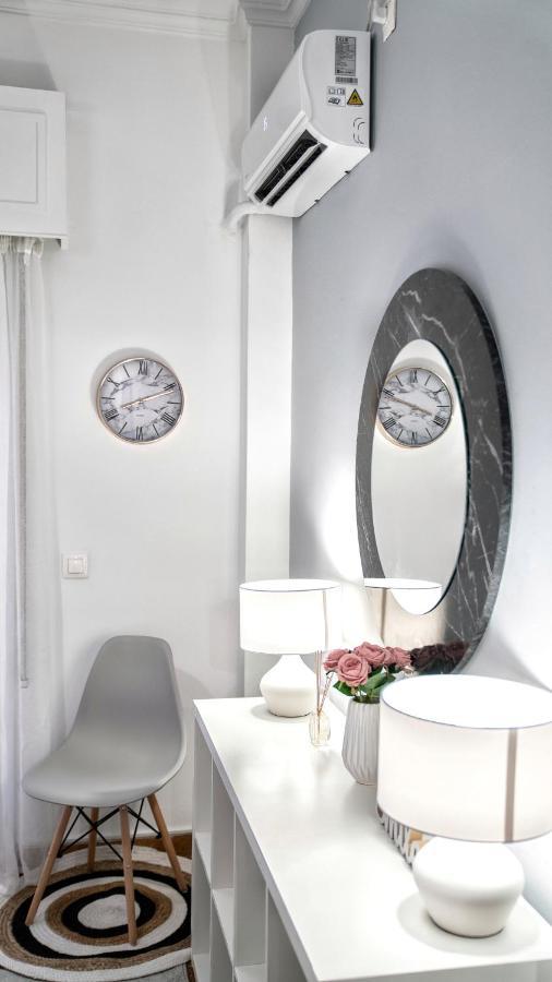 Lux Apartment Near Acropolis! In The Heart Of أثينا المظهر الخارجي الصورة